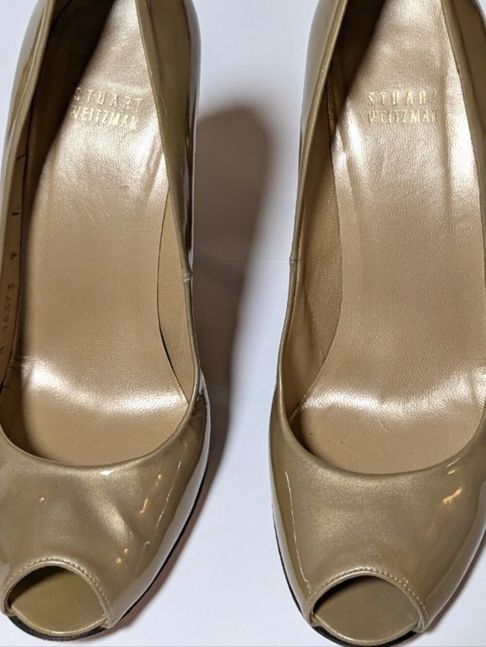 STUART WEITZMAN Bronze Patent Leather Peep Toe Pumps Sz 9M Designer Y2K - Picture 7 of 8